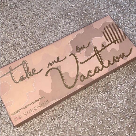 Kylie Jenner/Kylie cosmetics vacation palette - Picture 1 of 2